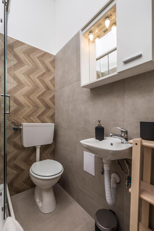 Apartment Doris Риека Экстерьер фото