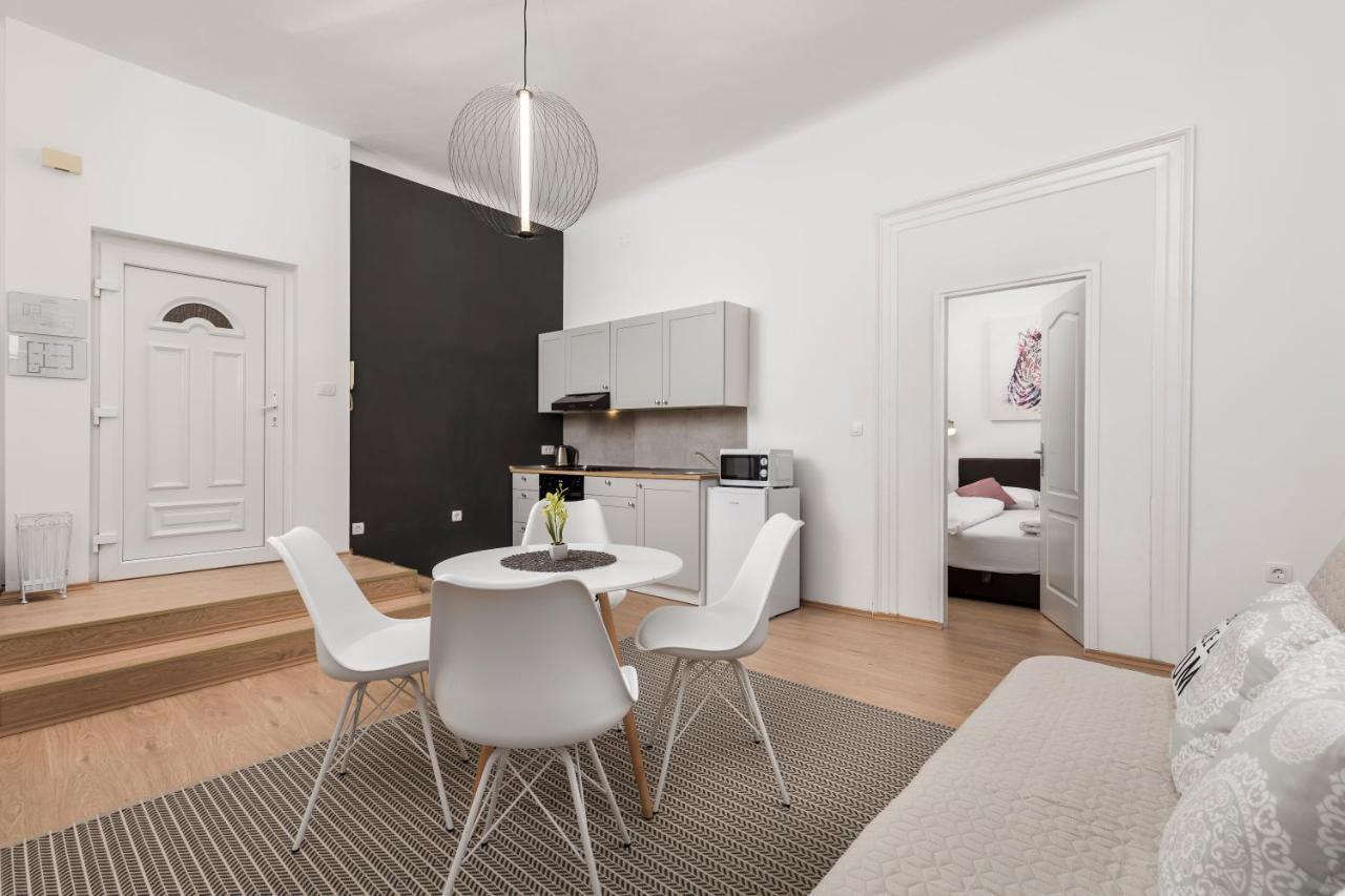 Apartment Doris Риека Экстерьер фото